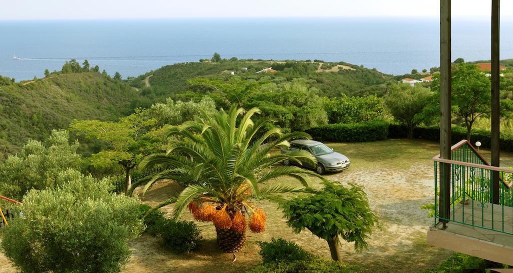 Aris Pension Agia Paraskevi  Exterior foto