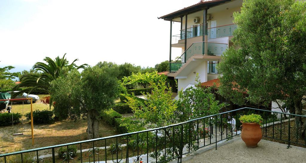 Aris Pension Agia Paraskevi  Exterior foto