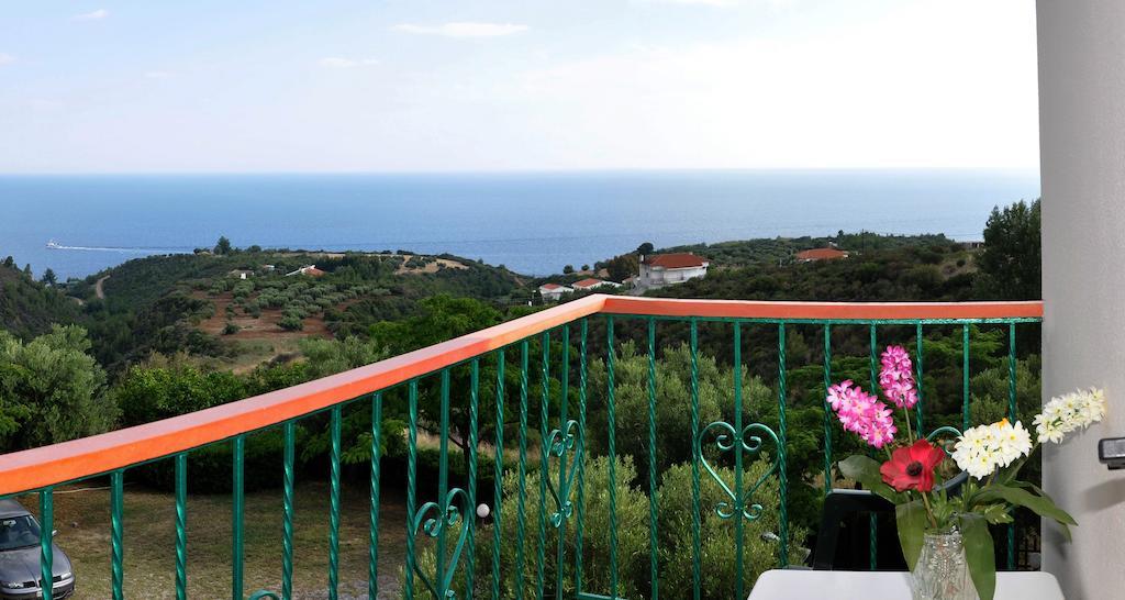 Aris Pension Agia Paraskevi  Exterior foto